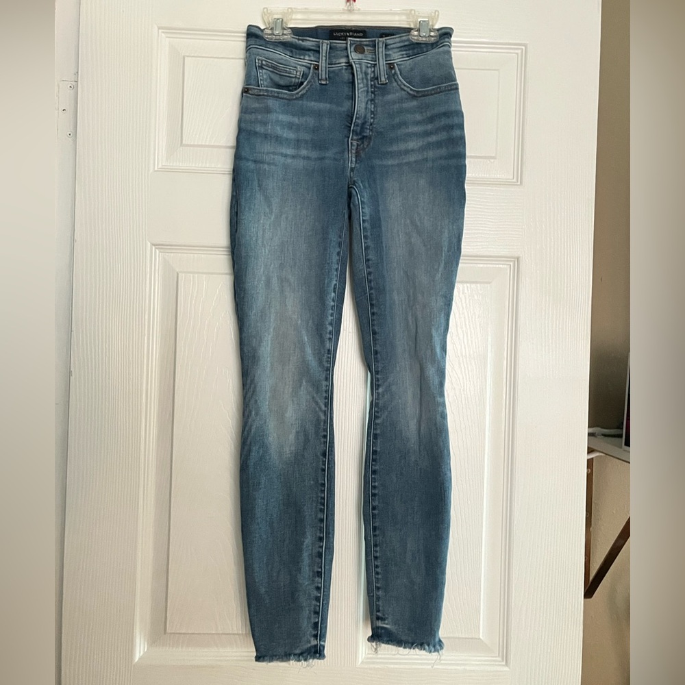 Lucky Brand skinny jeans
